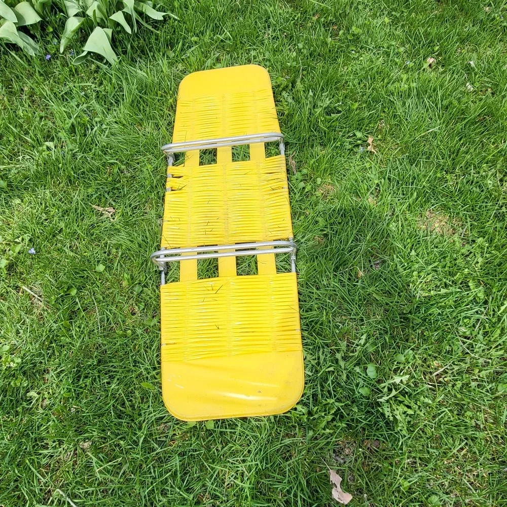 Kids Vintage Jelly Tube Lawn Chair Chaise Lounge Yellow Bear 50